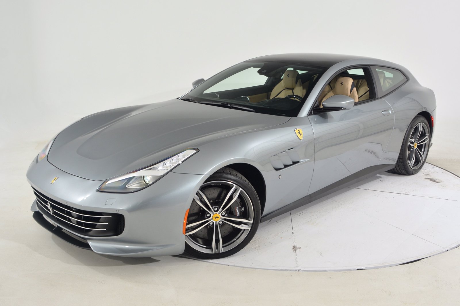 2020 ferrari gtc4lusso price