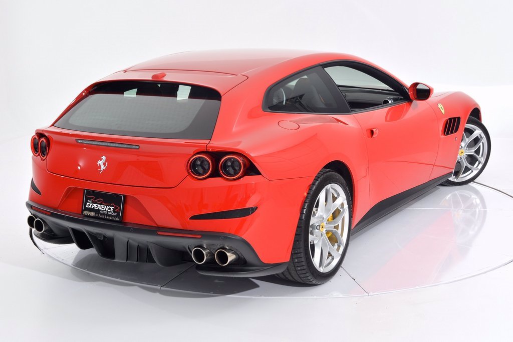 2019 ferrari gtc4lusso t